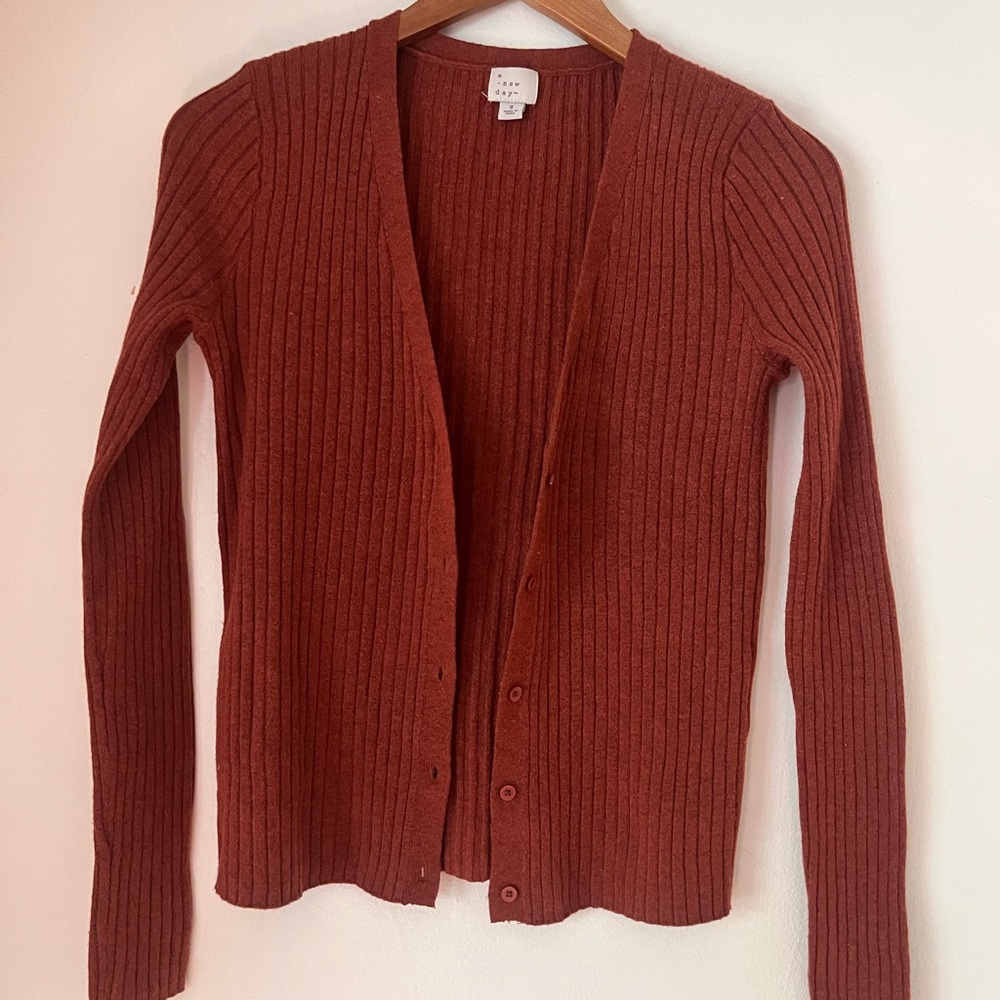 A new day Ribbed Button-Front Cardigan Sweater - Rust NEW